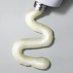 Coloration True Grey Steel Glow Dark Wella 60ML 11 Coloration True Grey Steel Glow Dark Wella 60ML -Soins Capillaires Boutique coloration true grey steel glow dark wella 60ml 4